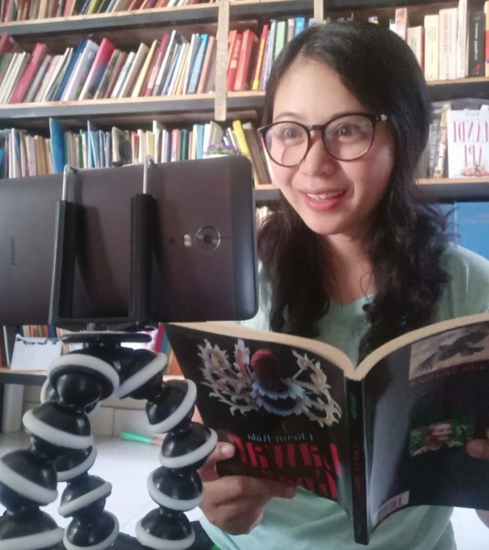 55 Pegiat Sastra Bali Modern Baca Cerpen dan Puisi Peringati HUT ke-75 RI