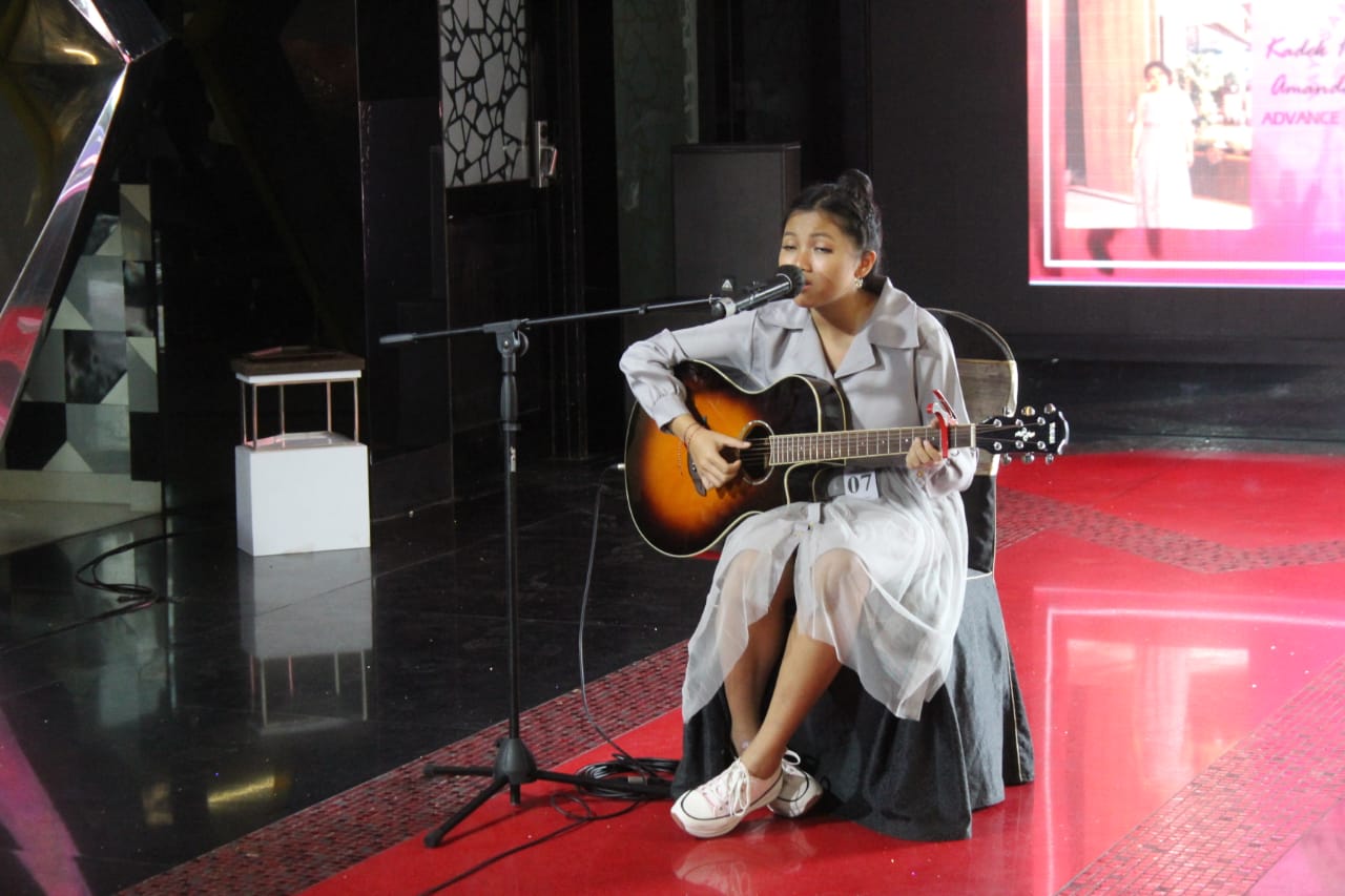  Sanggar Pondok Seni Mi La Gelar Pentas Musik di Fashion Hotel Legian