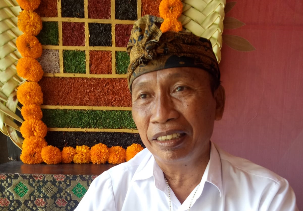  Ketut Sudarsana ; “Nyurat Aksara” Itu Belajar Budi Pekerti, Tumbuhkan Mental Spiritual dan Selamatkan Naskah Kuno