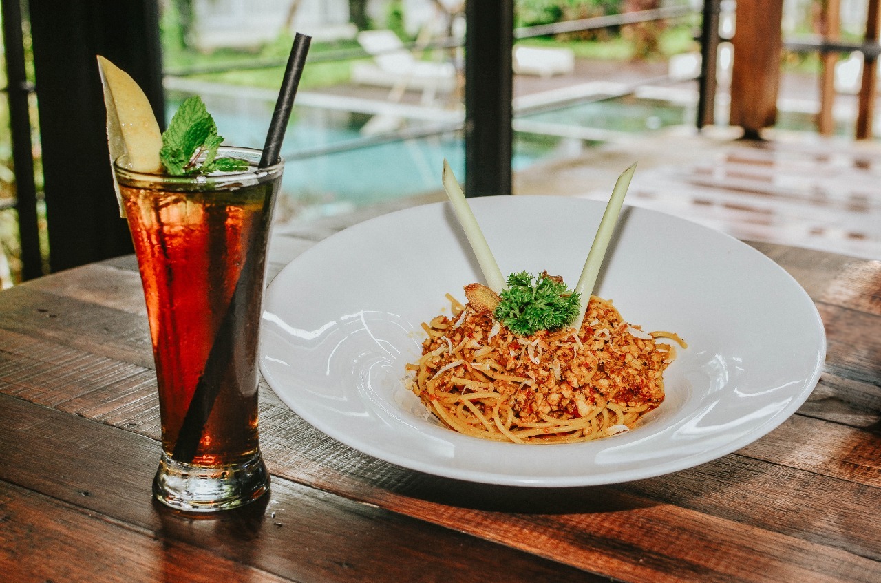 Spaghetti Rendang, The New Signature Dish di The 1O1 Bali Fontana Seminyak