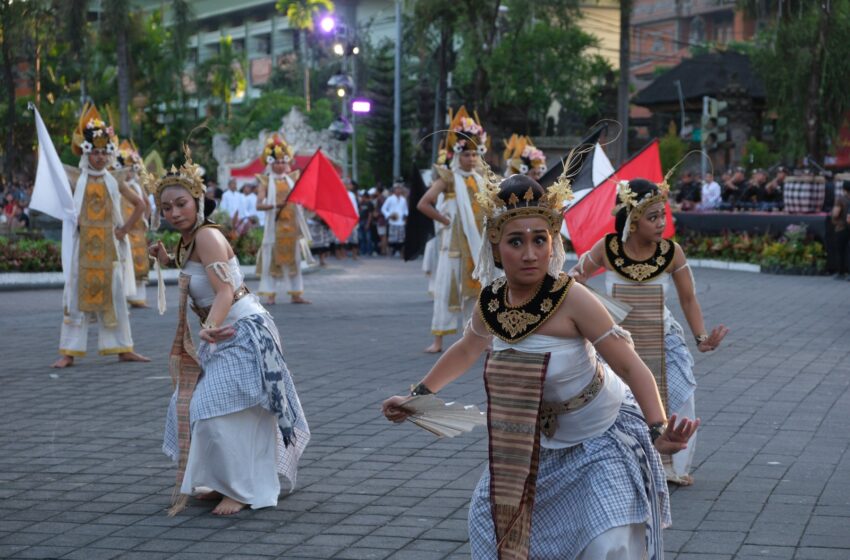  Denfest Ke-16 Angkat Tema “Jayastambha” Libatkan 2.548 Seniman dan 178 UMKM