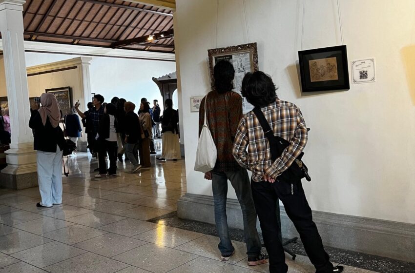  Mahasiswa UNESA Terpesona dengan Koleksi ARMA Museum Ubud