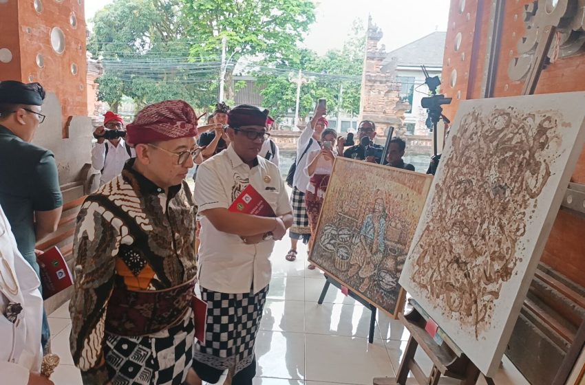  Maha Rupa Batukaru Pamerkan ‘Aneka Warna Gaya di Kota Pelangi’, Titik Balik Perkembangan Seni Rupa di Tabanan