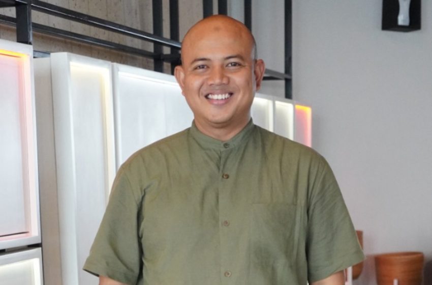  Wisnu Fajri Hartono, Guest Engagement Manager di FuramaXclusive Ocean Beach Seminyak