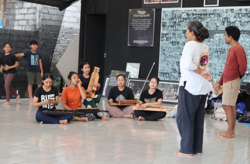  ‘Hyang Ratih: Ode untuk Bulan, Perempuan, dan Semesta’ Meriahkan Festival Musik Indonesia 2025