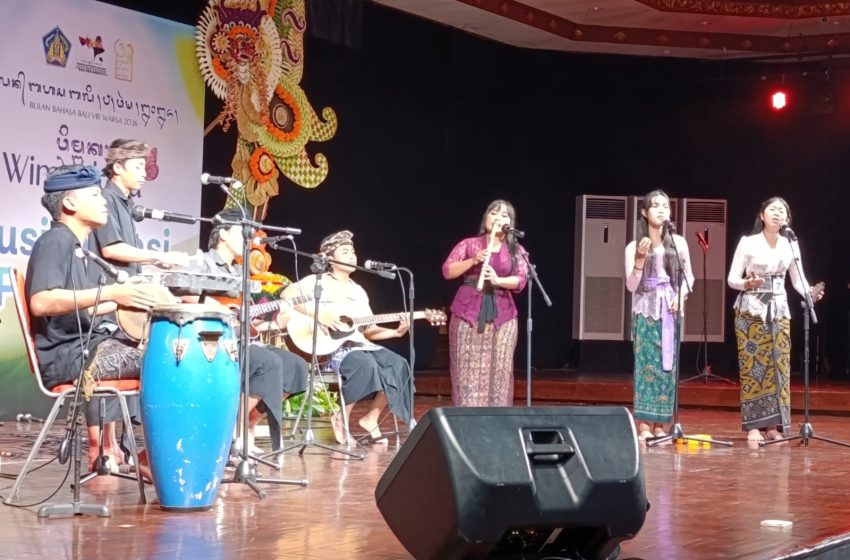  Lomba Musikalisasi Puisi Bali di Bulan Bahasa Bali VIII