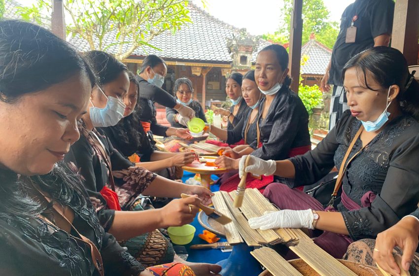  Penyuluh Bahasa Bali Temukan Saduran Lontar Sutasoma Tahun 1855 di Gria Suksuk Sibangkaja
