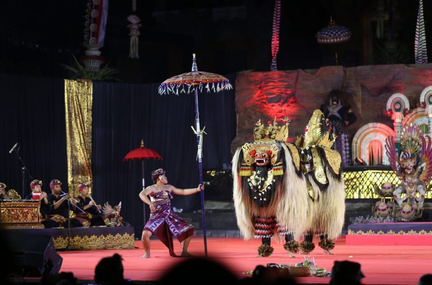  Kreasi 7 Sekaa Barong Sambut Kemeriahan Hari Jadi Kota Gianyar Ke-255